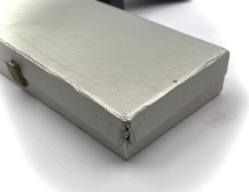 Signert slire/bunadskniv 925 sølv i originalt etui.