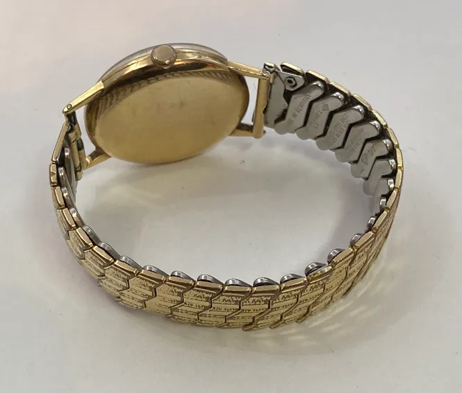 Hovedbilde 14 k Gull Tissot med strekklenke