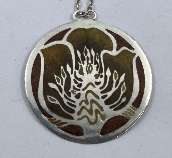 Hovedbilde Kjede med anheng med emalje av Norman Grant ...