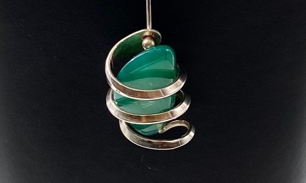 Hovedbilde Klave med anheng og sten av Anna Greta Eker