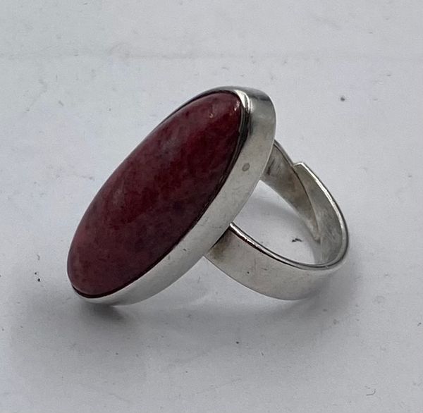 Hovedbilde Ring 925 sølv med rosa sten Jarl Verhagen