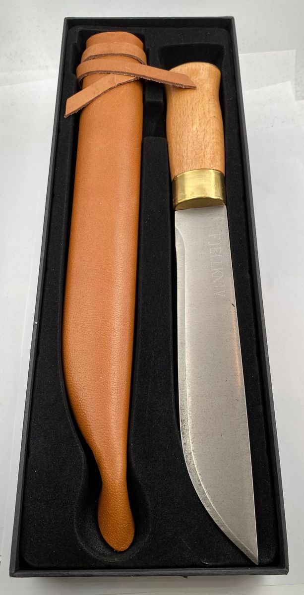 Fjellkniven i originalt etui